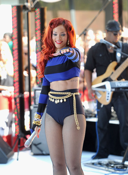 Rihanna Her Camel Toe Perform For The Today Show Summer Concert Series